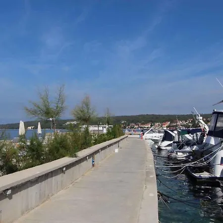 アパート In Malinska Insel Krk 13101 Sveti Anton